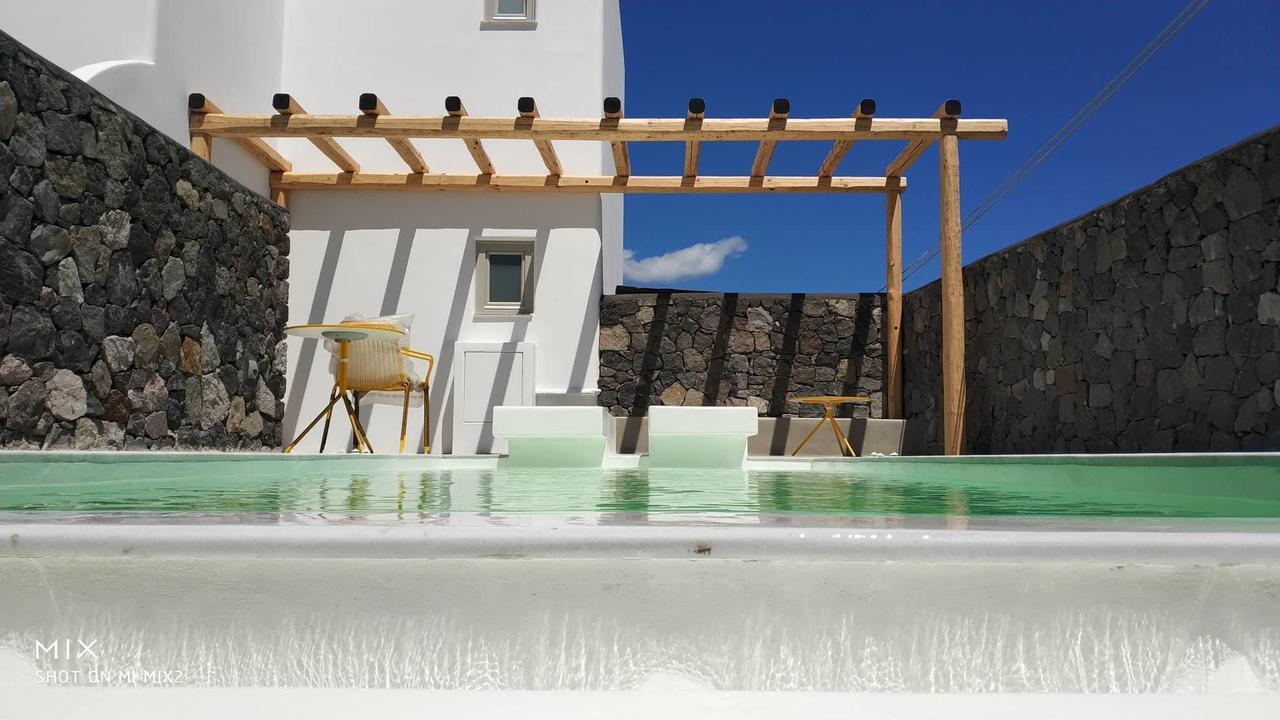 Altera Pars Suites Mesaria Eksteriør bilde